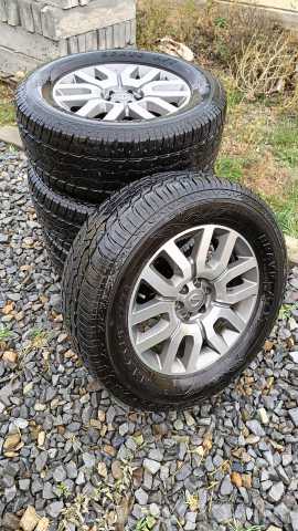 Продам: Колёса R18 Nissan с шинами Maxxis