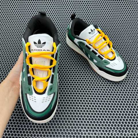 Продам: Adidas ADI2000 'White Green'