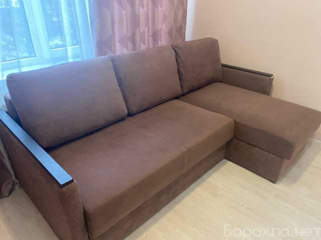 Продам: диван угловой