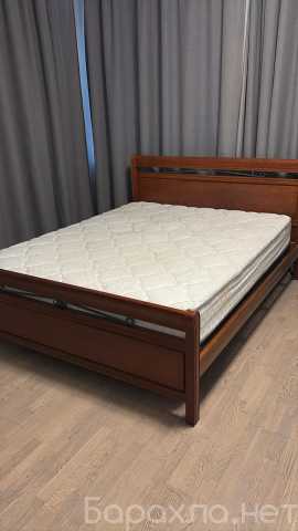 Продам: Кровать двуспальная. Массив дерева