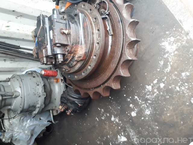 Продам: Редуктор хода Hitachi zx 470-5G 9298565