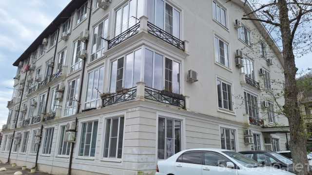 Продам: квартиру