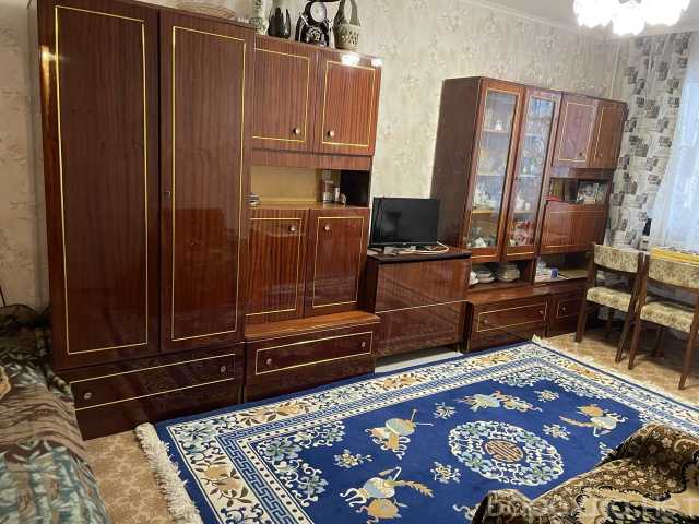 Продам: квартиру