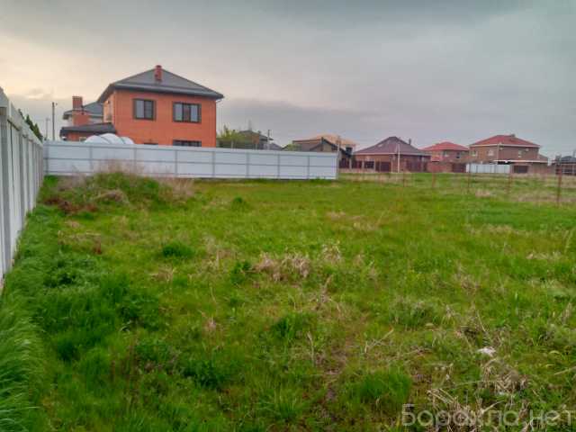Продам: земельный участок 6 сот. в центре к.п