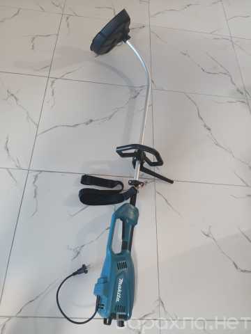 Продам: Продам триммер электрический Makita UR35