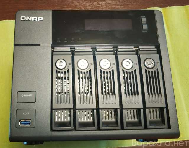 Продам: Сетевое хранилище QNAP TS-559 Pro II