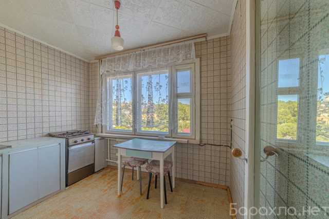Продам: квартиру