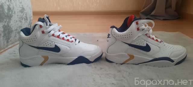 Продам: Кроссовки Nike Air Flights Mid