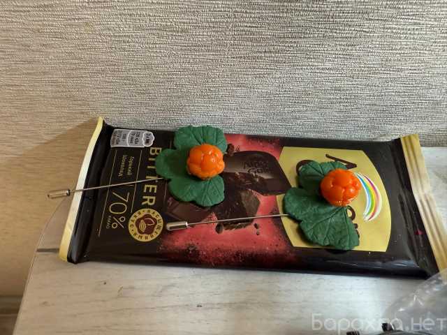 Продам: Брошь игла Морошка