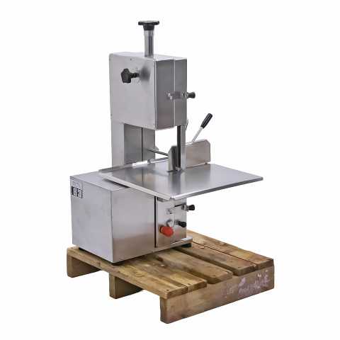 Продам: Пила ленточная Koneteollisuus Oy KT-210