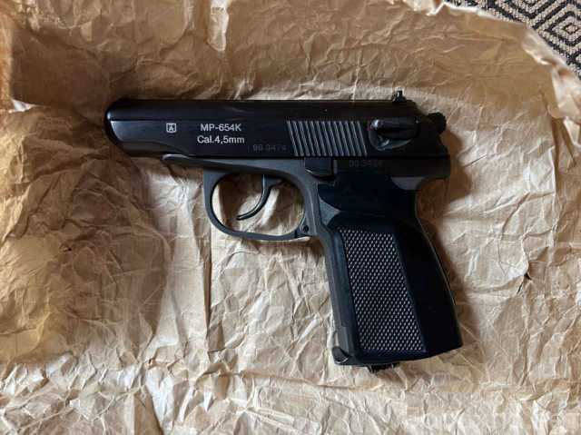 Продам: Мр-654к 1998г.в. Новый