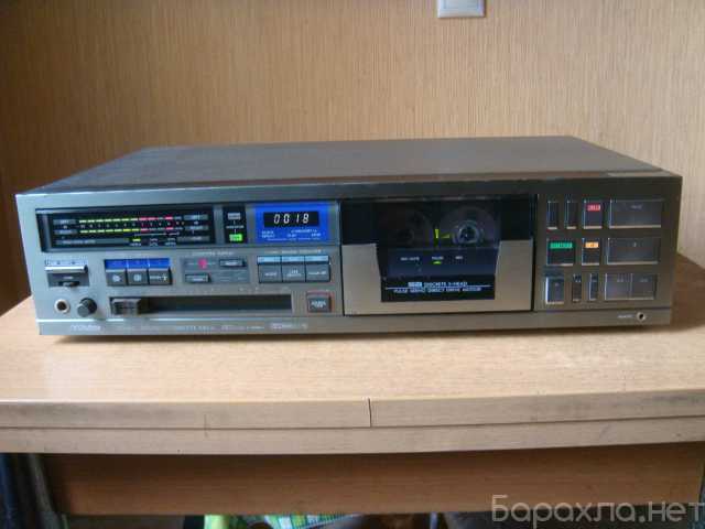 Продам: Кассетная дека JVC Victor DD-V8