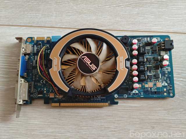 Продам: PCI-E видеокарту