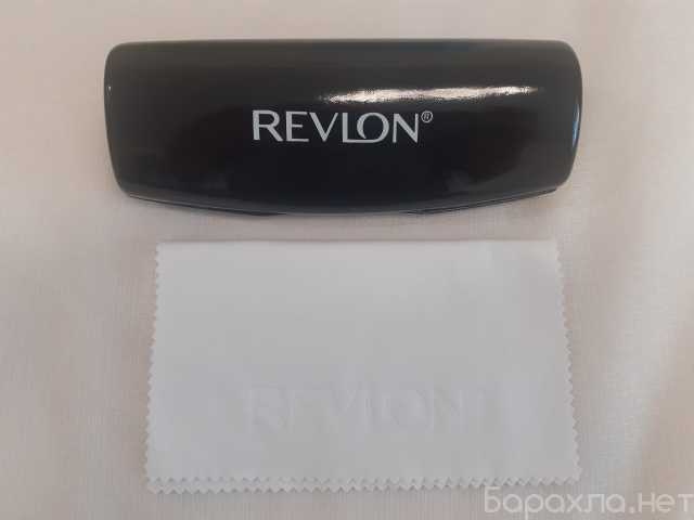 Продам: Футляр для очков Revlon