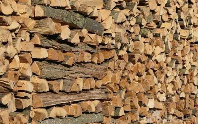 Продам: Дрова колотые - готовые, сухие