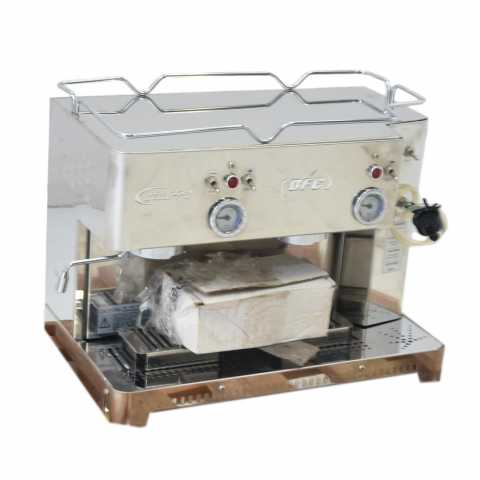 Продам: Кофемашина Royal Azzurra 2GR Semiautomat