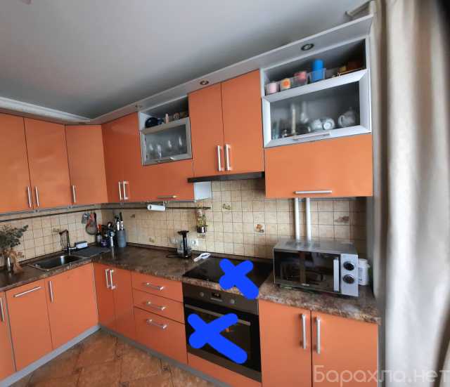 Продам: Кухонный гарнитур