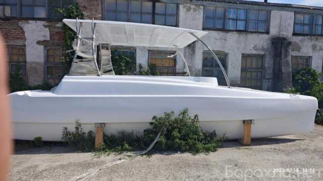 Продам: Катамаран белый Кайман-800, новый В наличии