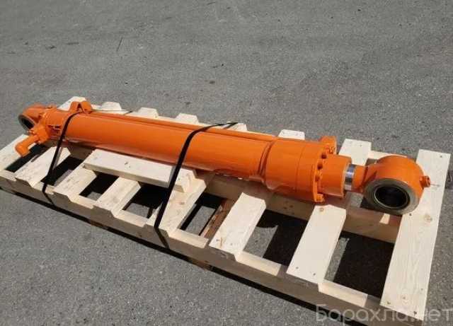 Продам: Гидроцилиндр ковша Hitachi ZX200-3