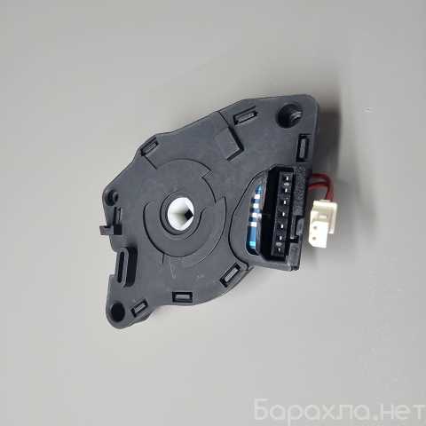 Продам: Потенциометр CROWN 813534