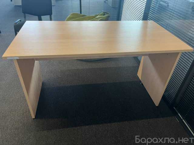 Продам: Стол офисный прямой/угловой