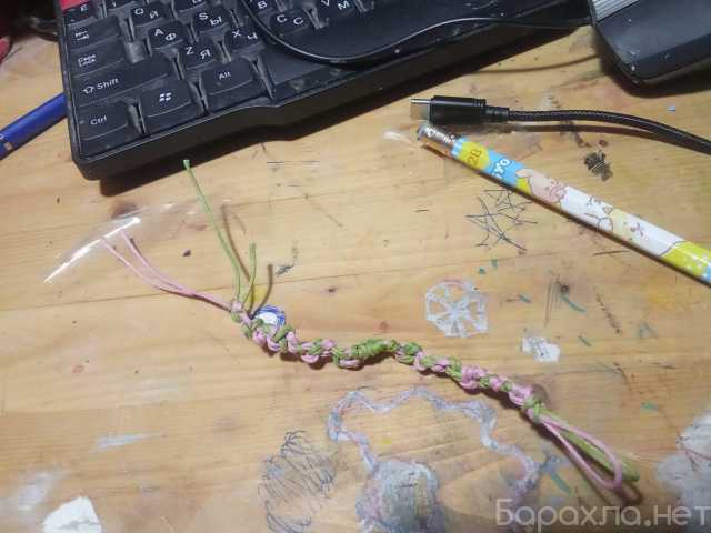 Продам: Фенечка