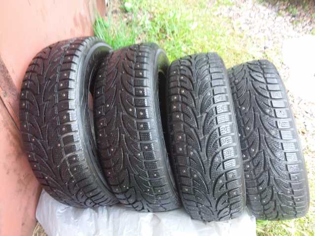 Продам: Roadx RX Frost 205\60 R16 92T зима-шипы