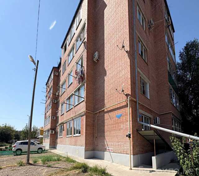 Продам: квартиру