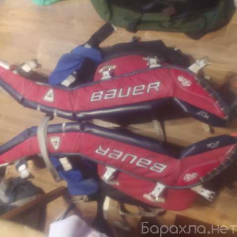 Продам: Щитки хоккейного вратаря Bauer ReactorSr