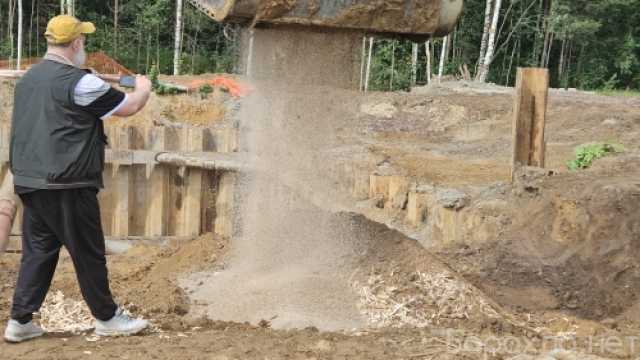 Продам: Просеивающий 4-валковый ковш