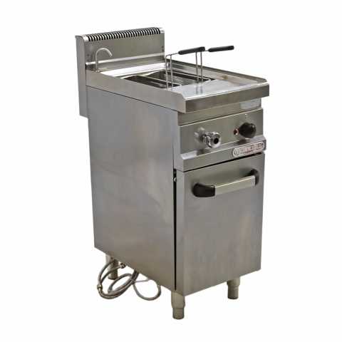 Продам: Макароноварка Berto's CPE40