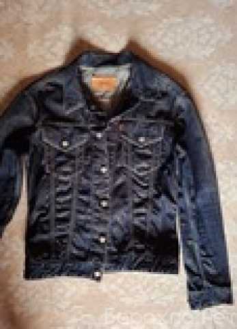 Продам: Новая Джинсовая куртка Levi'S & Co