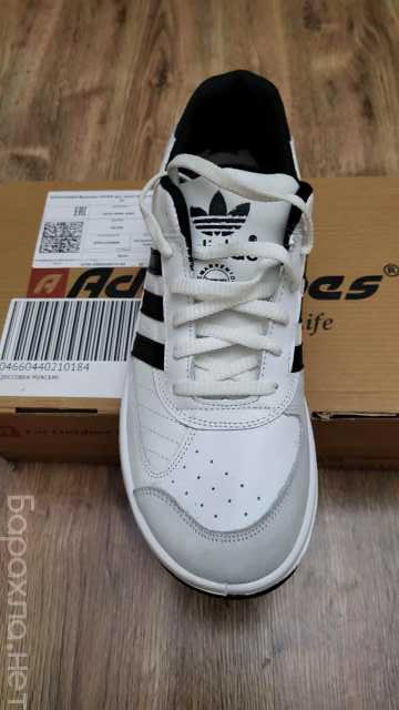 Продам: Кроссовки adidas