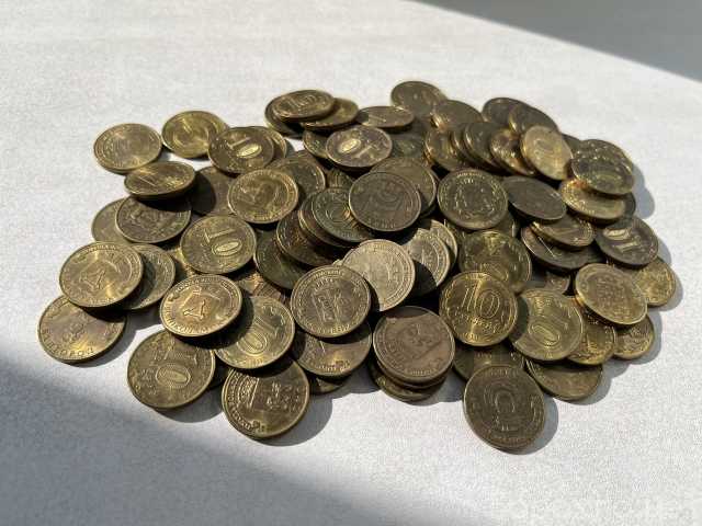 Продам: Юбилейные монеты ГВС