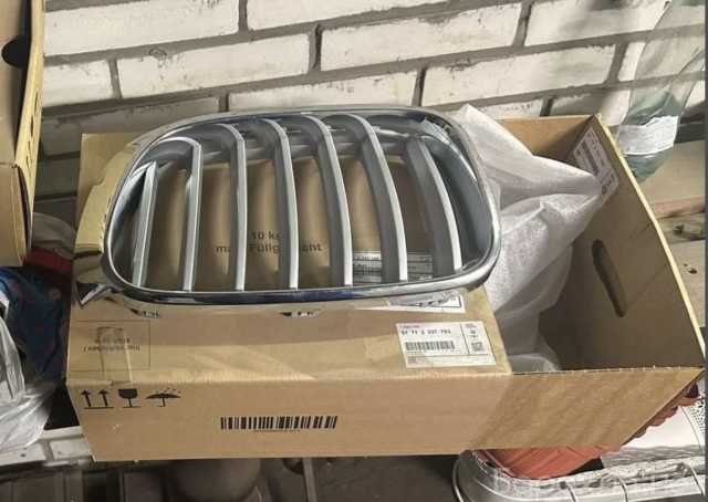 Продам: Решетка радиатора BMW X-4 2018г F-26