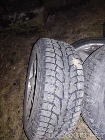 Продам: Шины шипованные с дисками BMW X5 (E53)