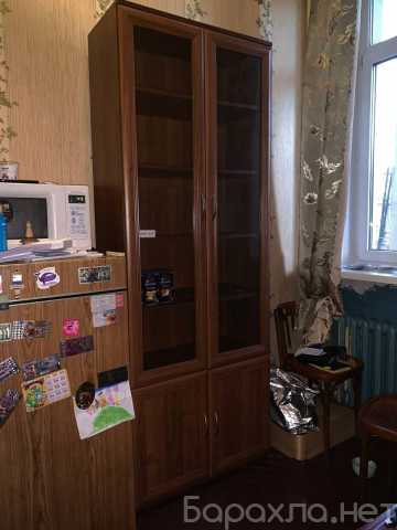 Продам: Книжный шкаф