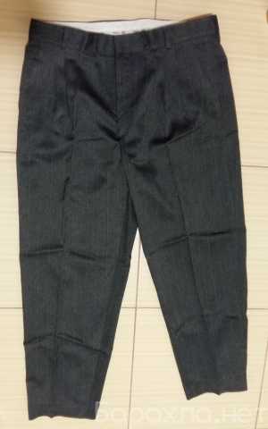 Продам: брюки серые в полоску классика XL 56
