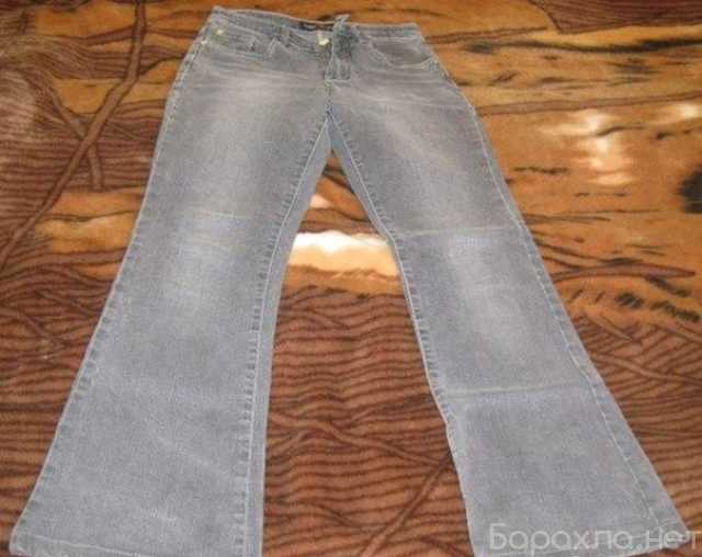Продам: джинсы женские серые 40-42 размер