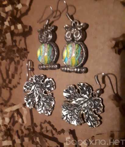 Продам: Серьги 2 пары,б.у, цена за все