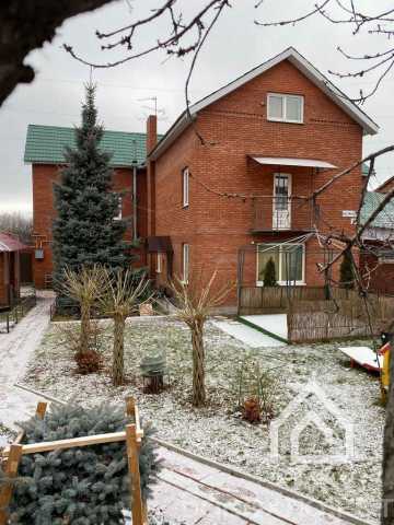 Сдам посуточно: коттедж