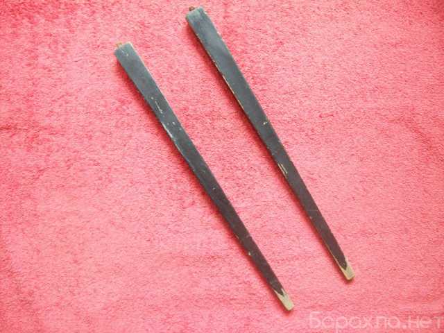 Продам: Ножки (43 см.) дерево ( 2 шт.)-СССР