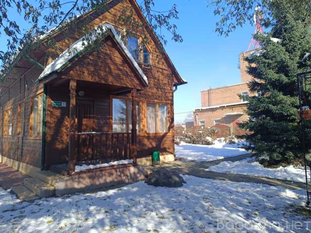 Сдам посуточно: коттедж