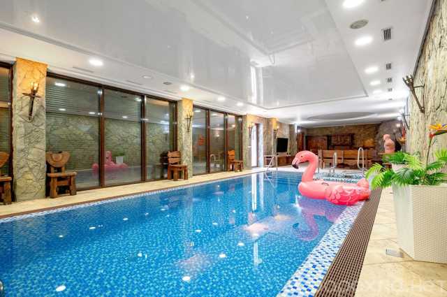 Сдам посуточно: дом