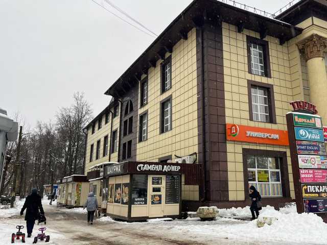 Сдам: торговый киоск