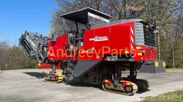 Продам: Дорожная фреза WIRTGEN W 200 (2016 г.в.)
