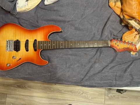 Продам: электрогитару