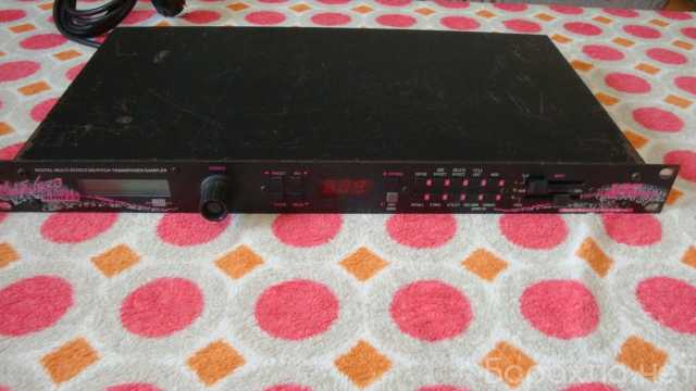 Продам: процессор эффектов ArtMultiverb Alpha 2