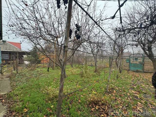 Продам: Большой земельный участок