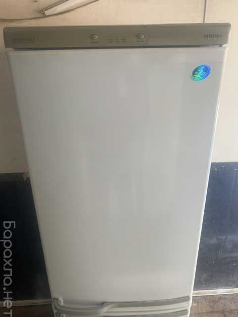 Продам: 2-камерный холодильник